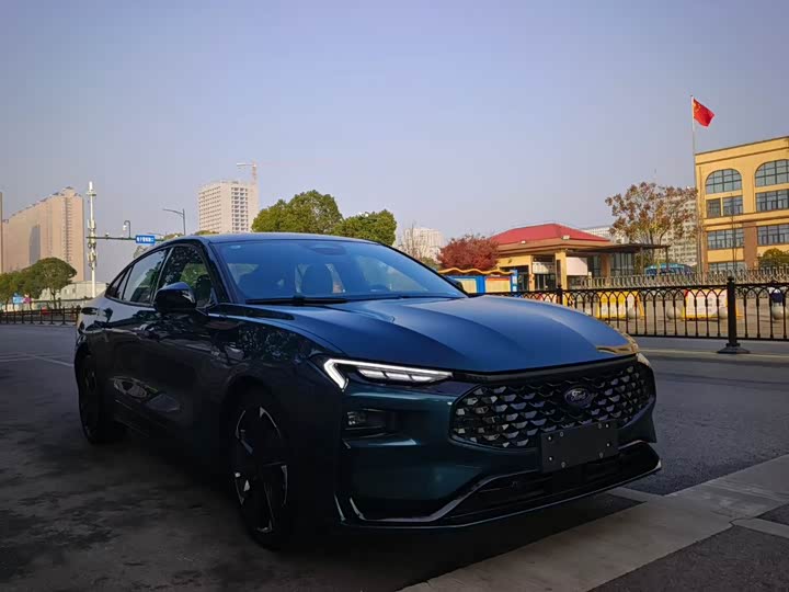 Фото 3 - Ford Mondeo