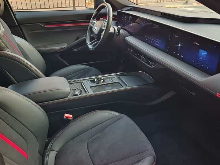 Фото 5 - Ford Mondeo