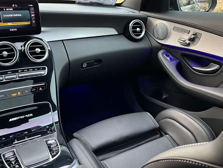 Фото 14 - Mercedes-Benz C-Class AMG