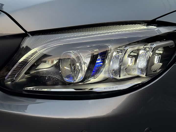 Фото 8 - Mercedes-Benz C-Class AMG