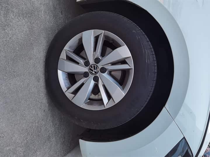 Фото 6 - Volkswagen Polo