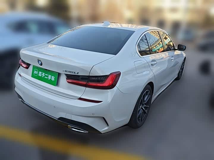 Фото 29 - BMW 3 Series