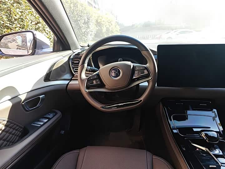 Фото 3 - BYD Han