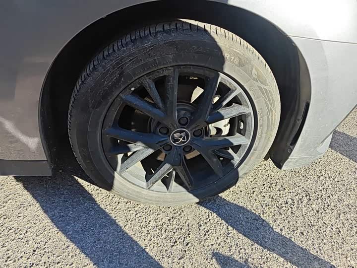 Фото 31 - BYD Han