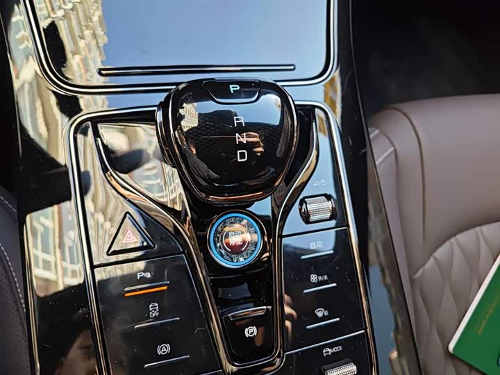 Фото 7 - BYD Han