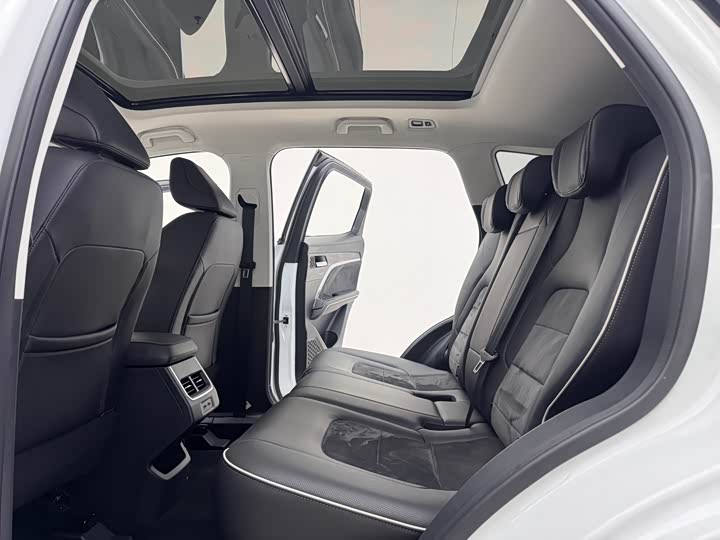 Фото 10 - Haval H6