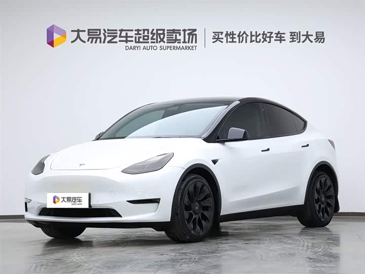 Фото 1 - Tesla Model Y