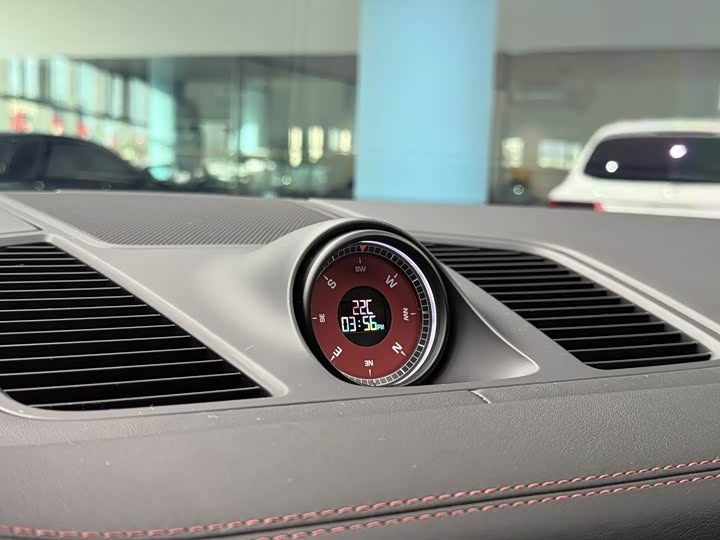 Фото 17 - Porsche Cayenne Hybrid