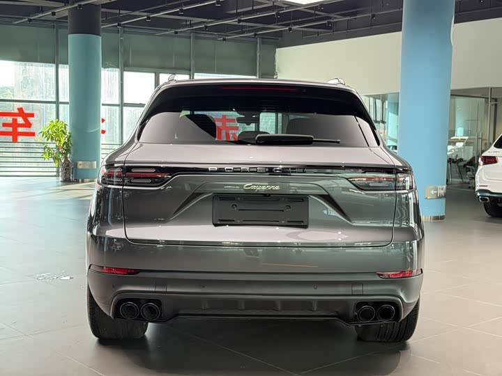 Фото 4 - Porsche Cayenne Hybrid