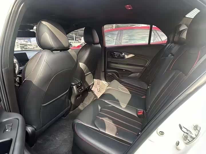 Фото 5 - GAC Trumpchi Empow R