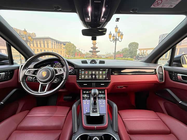 Фото 15 - Porsche Cayenne Hybrid