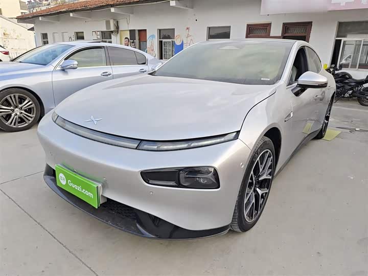 Фото 1 - XPeng P7