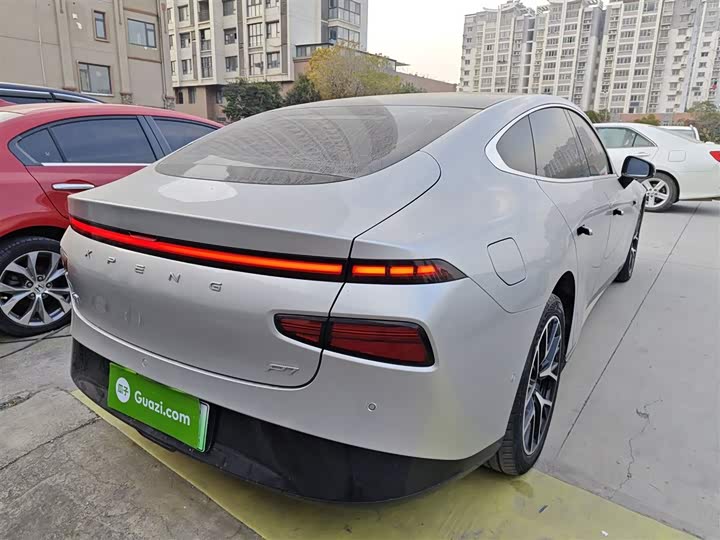 Фото 7 - XPeng P7