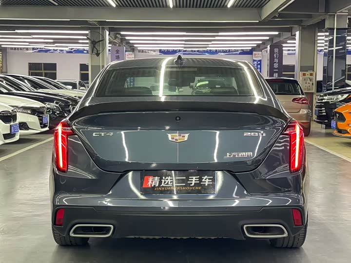 Фото 8 - Cadillac CT4