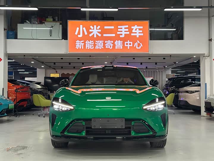 Фото 2 - Xiaomi YU7