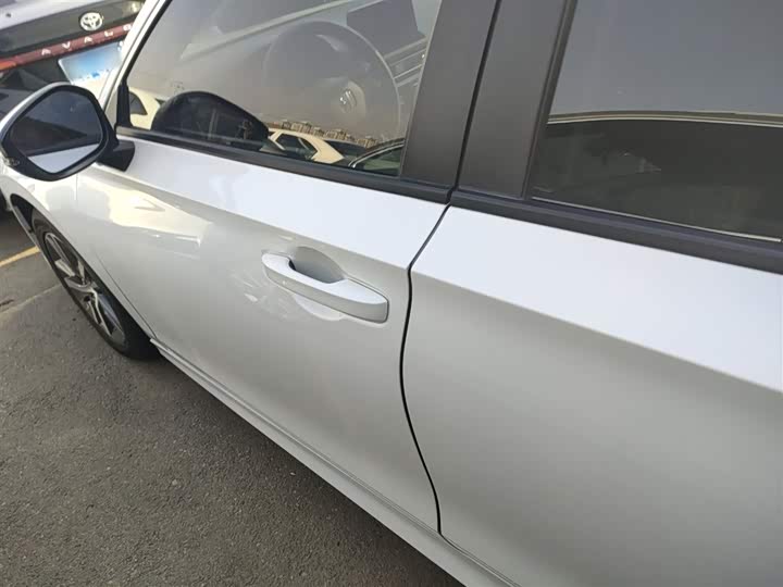 Фото 5 - Honda Civic