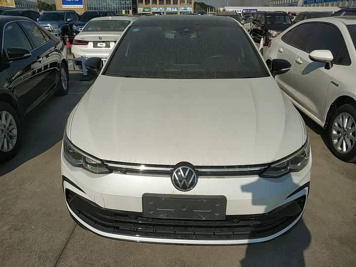 Фото 3 - Volkswagen Golf