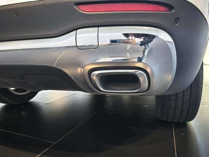 Фото 9 - Mercedes-Benz GLB-Class