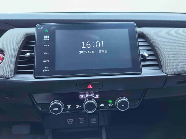 Фото 14 - Honda Life