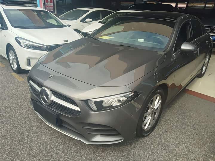 Фото 1 - Mercedes-Benz A-Class