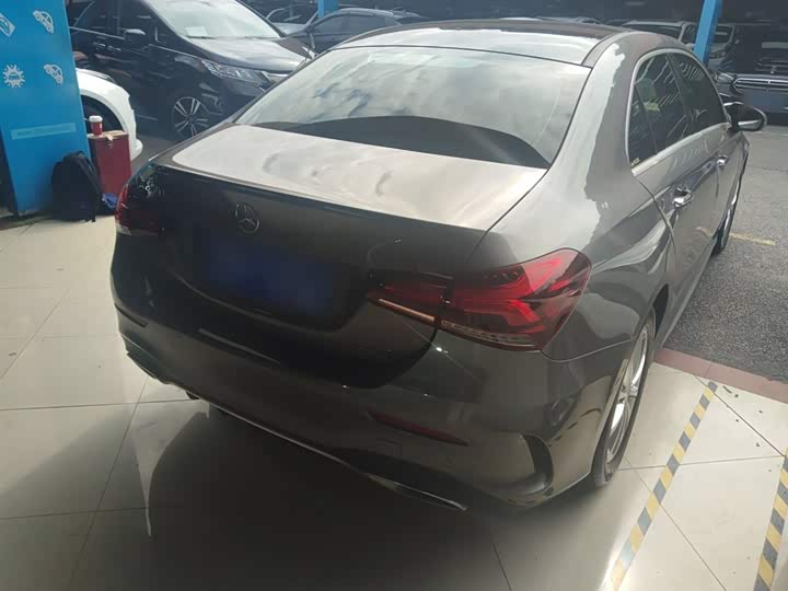 Фото 7 - Mercedes-Benz A-Class