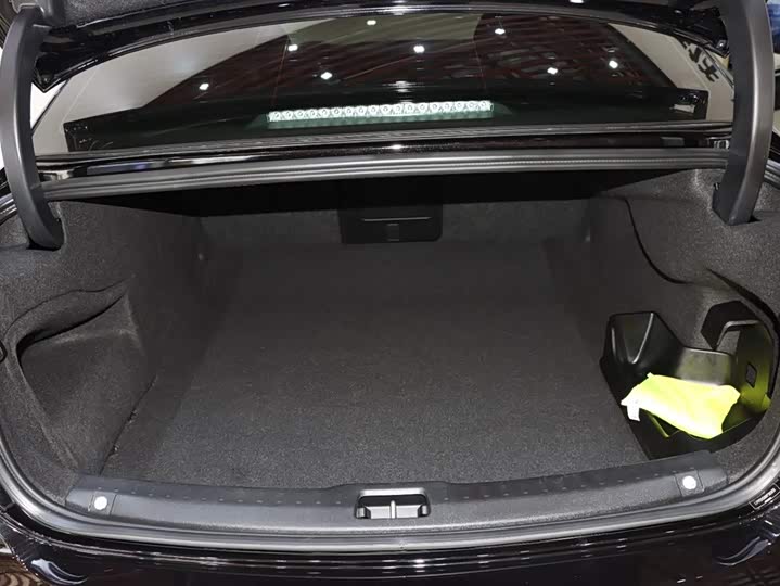 Фото 17 - Volvo S90 Hybrid