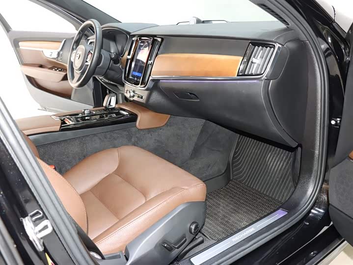 Фото 7 - Volvo S90 Hybrid