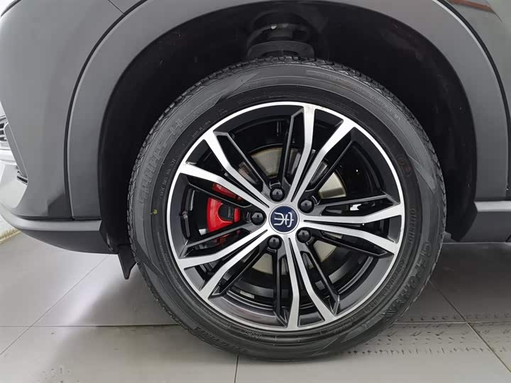 Фото 17 - BYD Song Plus