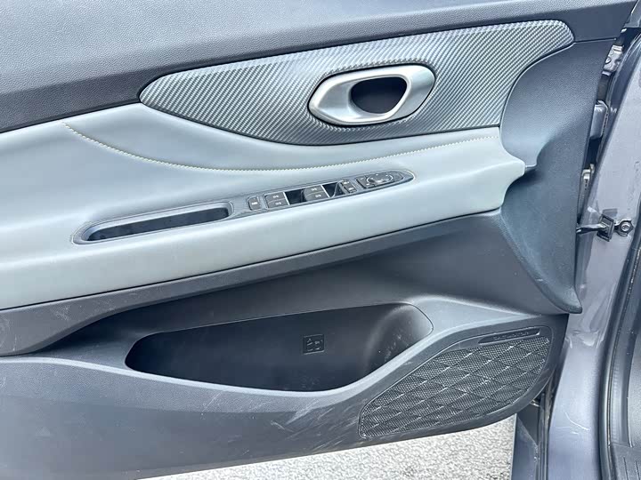 Фото 4 - GAC Trumpchi Empow R