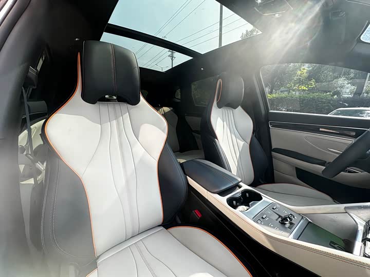 Фото 13 - BYD Song Plus Hybrid/EV