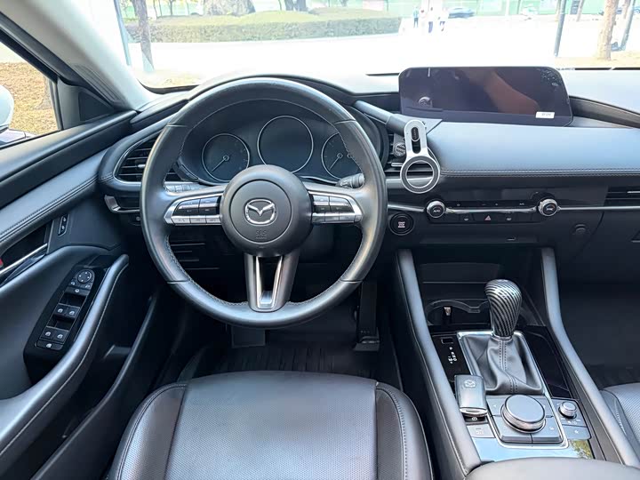 Фото 10 - Mazda 3 (Axela)