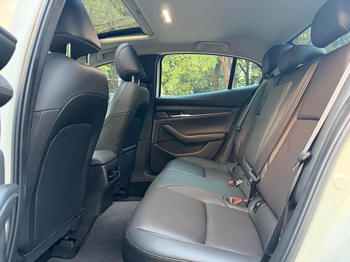 Фото 12 - Mazda 3 (Axela)