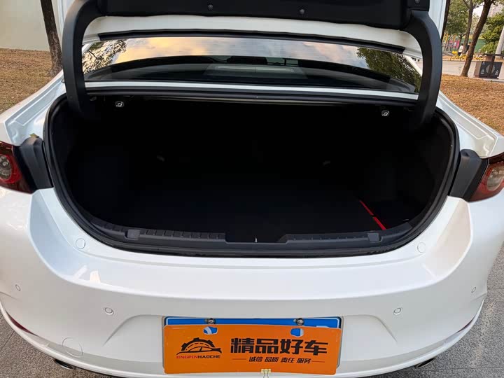 Фото 14 - Mazda 3 (Axela)