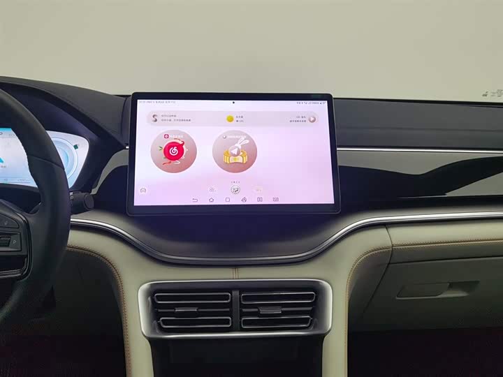 Фото 12 - BYD Song Plus Hybrid/EV