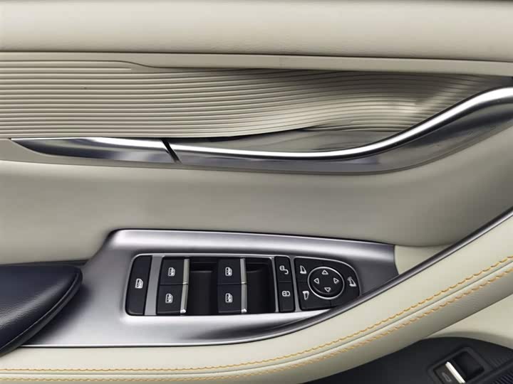 Фото 9 - BYD Song Plus Hybrid/EV