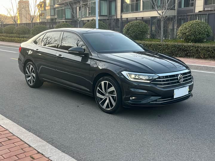 Фото 4 - Volkswagen Sagitar L