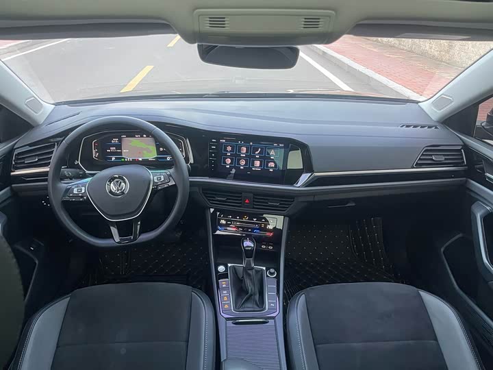 Фото 8 - Volkswagen Sagitar L