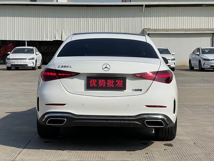 Фото 8 - Mercedes-Benz C-Class