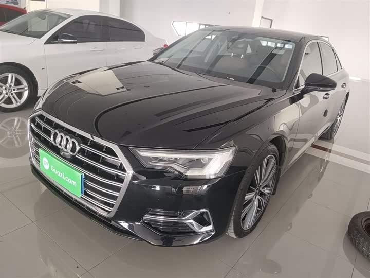 Фото 2 - Audi A6L