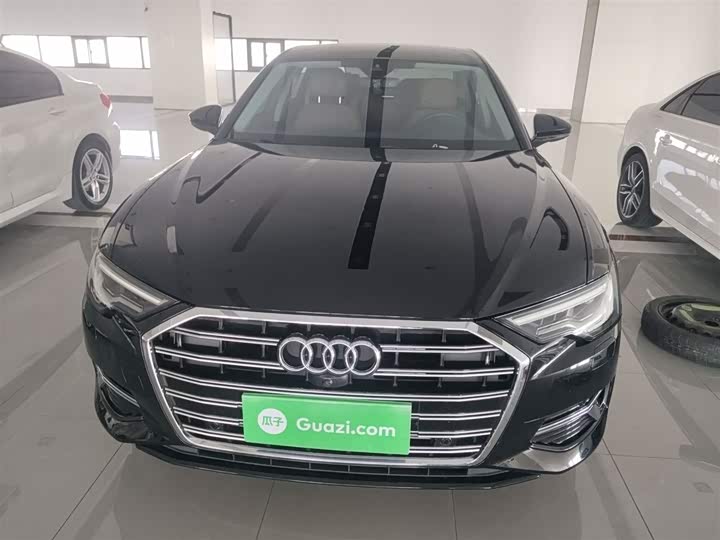 Фото 3 - Audi A6L