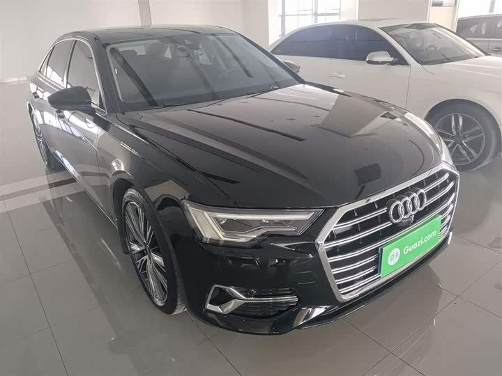 Фото 4 - Audi A6L