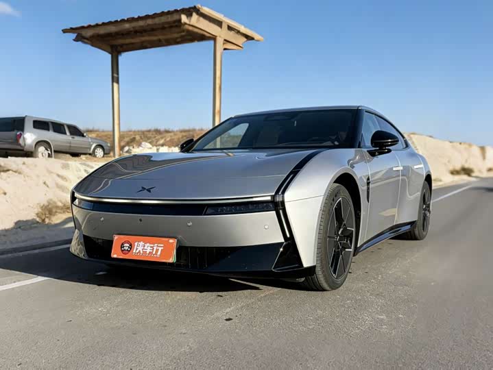 Фото 1 - XPeng P7