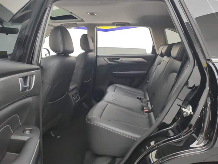 Фото 11 - Haval M6