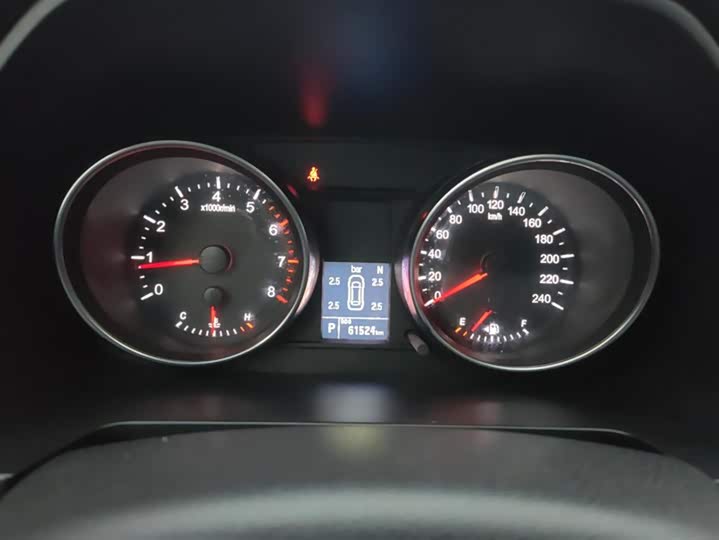 Фото 14 - Haval M6