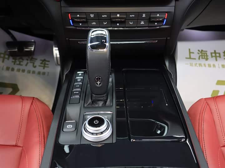 Фото 17 - Maserati Ghibli