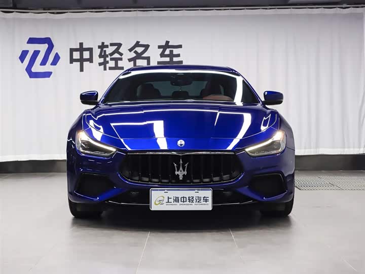 Фото 2 - Maserati Ghibli