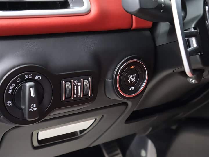 Фото 25 - Maserati Ghibli