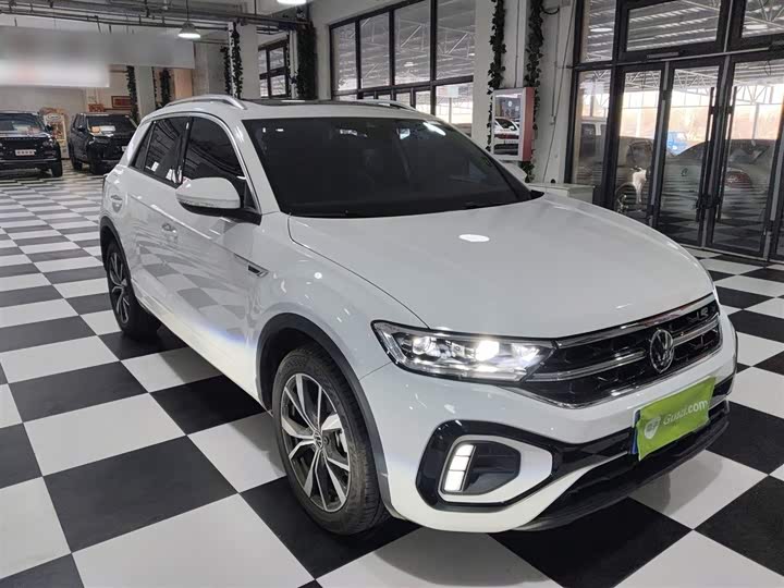 Фото 4 - Volkswagen T-Roc