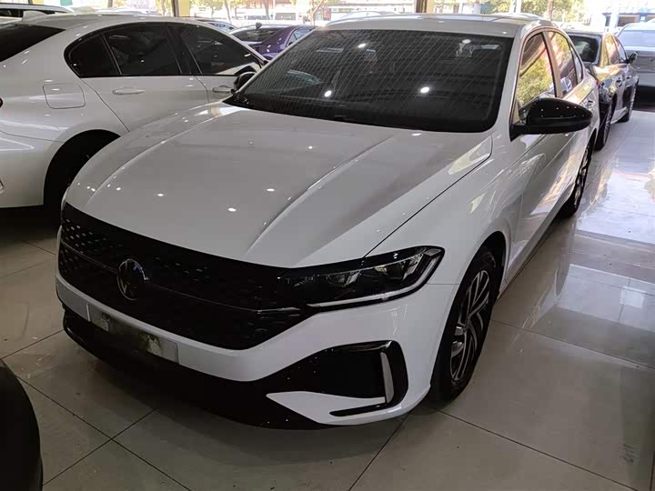 Фото 2 - Volkswagen Lavida