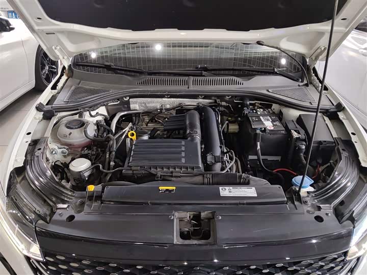 Фото 20 - Volkswagen Lavida